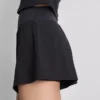 Woven bodysculpt active shorts