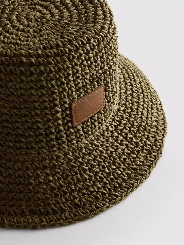 Woven bucket hat