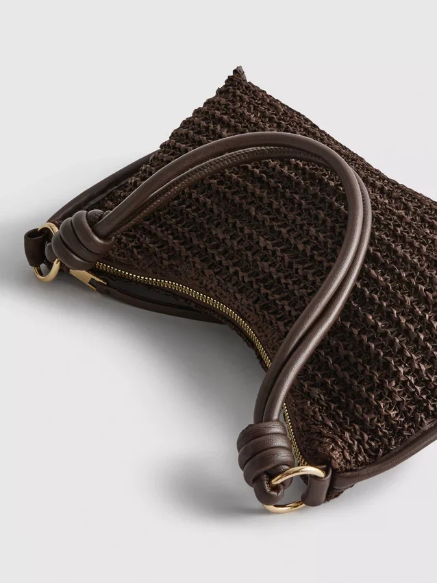 Woven shoulder bag