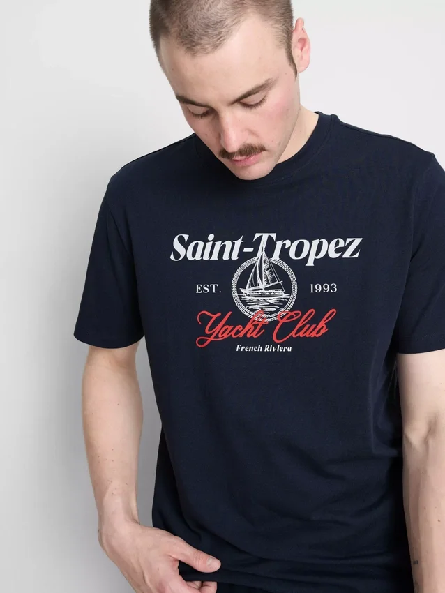 Yacht club graphic t-shirt