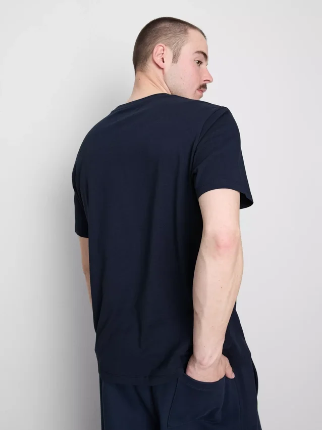 Yacht club graphic t-shirt