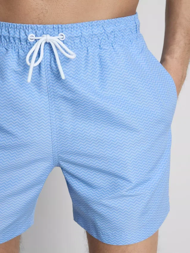 Zig-zag swimming shorts