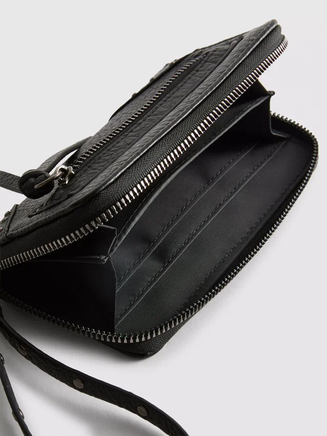 Zip around wristlet wallet