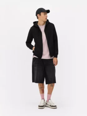 Zip hoodie