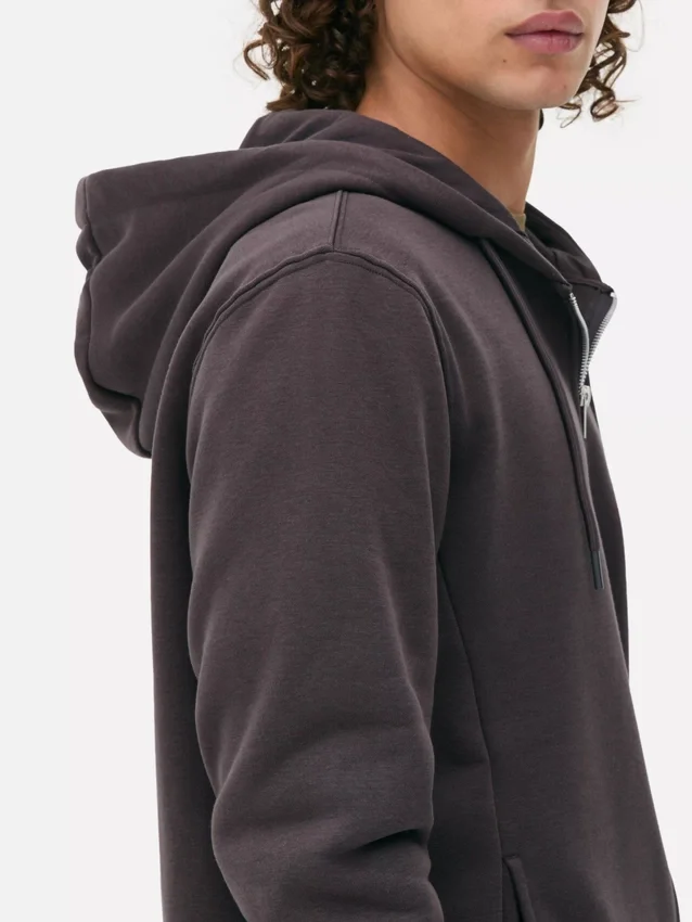 Zip hoodie