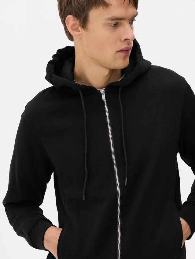 Zip hoodie