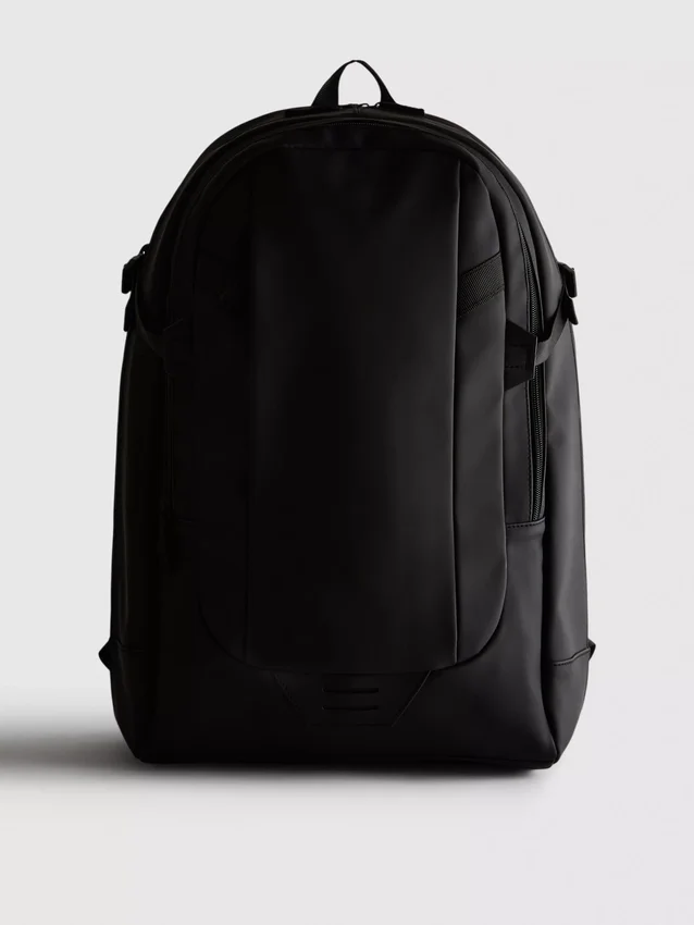 Zip-up commuter backpack