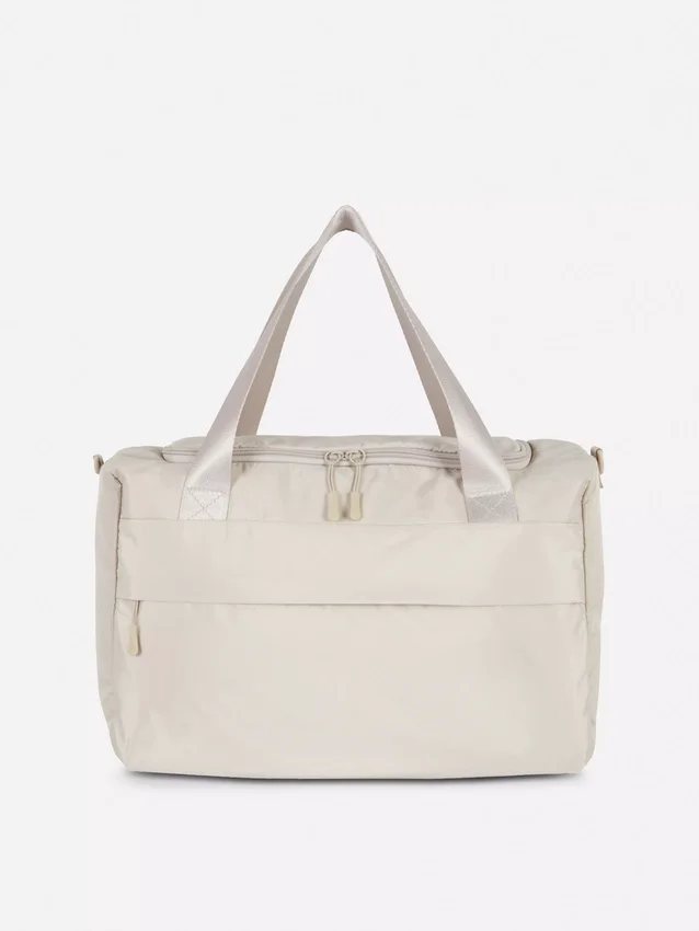 Zip up travel bag