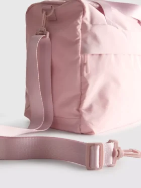 Zip up travel bag