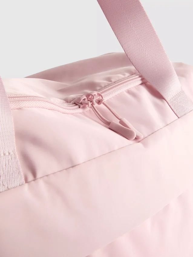 Zip up travel bag